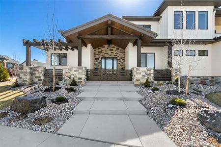 New construction Single-Family house 2732 Bluewater Road, Berthoud, CO 80513 - photo 0 0