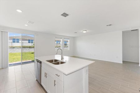 New construction Single-Family house 1433 Sea Glass Road, Haines City, FL 33844 Bluebell- photo