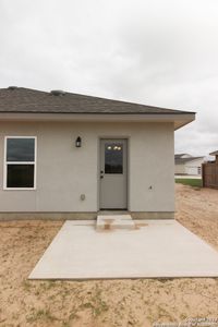 New construction Single-Family house 213 Colonial Ln, La Vernia, TX 78121 - photo 33 33