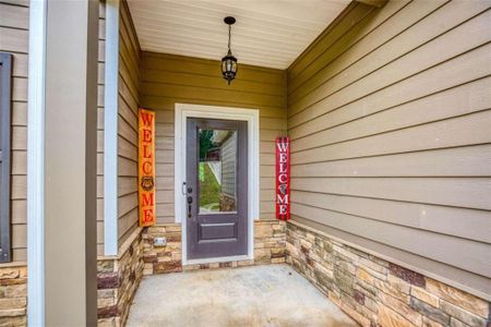 New construction Single-Family house 100 Wisteria Lane, Mansfield, GA 30055 - photo 7 7