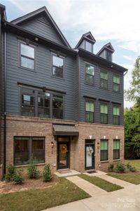 New construction Townhouse house 412 Tristram Lane, Charlotte, NC 28205 - photo 0