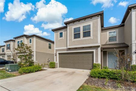 New construction Townhouse house 31937 Blue Passing Loop, Wesley Chapel, FL 33545 - photo 45 45
