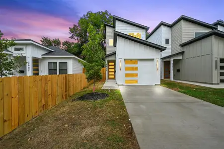 New construction Single-Family house 2409 Easley Street, Dallas, TX 75215 - photo 0