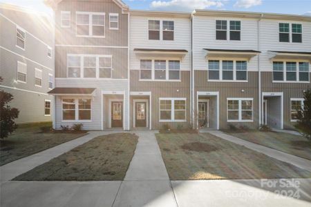 New construction Townhouse house 217 Kennerly Avenue, Unit E, Mooresville, NC 28115 - photo 0