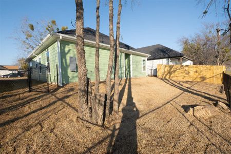 New construction Single-Family house 111 Newton Lane, Gun Barrel City, TX 75156 - photo 17 17