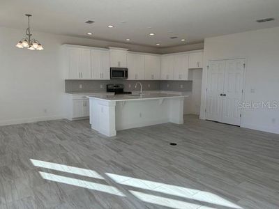 New construction Single-Family house 14445 Crestavista Circle, Clermont, FL 34714 Kensington Flex- photo 3 3