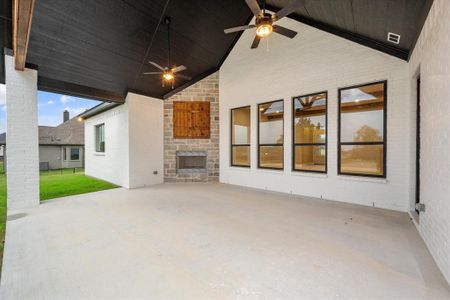 New construction Single-Family house 40 Tamminga Trail, Waxahachie, TX 75167 - photo 22 22