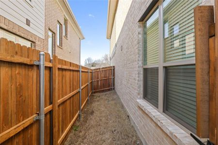 New construction Townhouse house 6717 Glimfeather Drive, Fort Worth, TX 76179 - photo 19 19