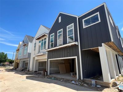 New construction Single-Family house 5233 Hillman Street, Unit F, Houston, TX 77023 - photo 1 1