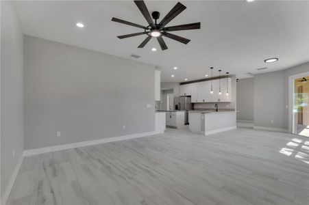 New construction Single-Family house 419 Pinar Drive, Orlando, FL 32825 - photo 13 13
