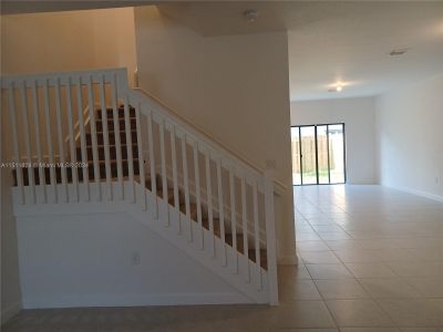 New construction Townhouse house 13371 Sw 287Th St, Homestead, FL 33033 - photo 2 2