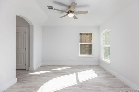 New construction Single-Family house 2160 Darst Drive, Seguin, TX 78155 Linden- photo 7 7