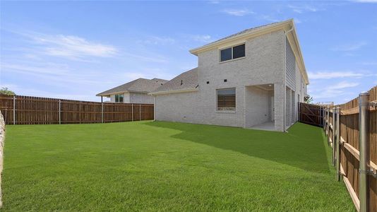 New construction Single-Family house 2130 Sunnymede Drive, Forney, TX 75126 Livingston V- photo 33 33