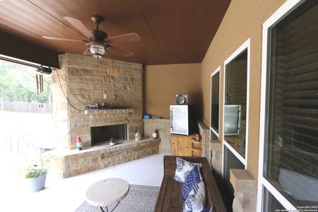 New construction Single-Family house 306 Cibolo Way, La Vernia, TX 78121 - photo 9 9