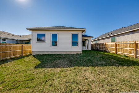 New construction Single-Family house 6898 Comanche Cougar, San Antonio, TX 78233 MADISON- photo 23 23