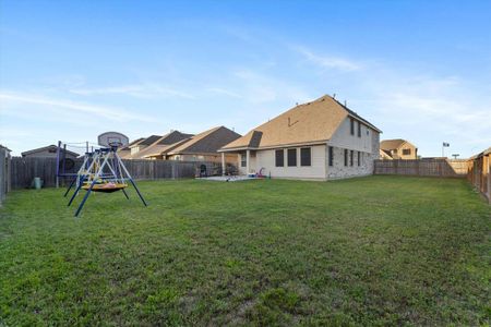 New construction Single-Family house 14154 Little River Drive, Baytown, TX 77523 - photo 31 31