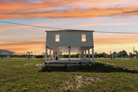 New construction Single-Family house 1335 Sapphire Palms Court, San Leon, TX 77539 - photo 15 15