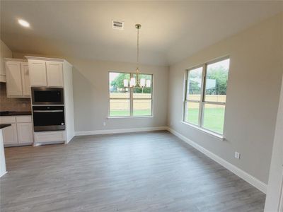 New construction Single-Family house 625 Candace Drive, DeSoto, TX 75115 - photo 13 13
