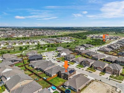 New construction Single-Family house 10936 Golden Barrel Court, Fort Worth, TX 76108 - photo 33 33