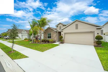 New construction Single-Family house 610 Pawnee Court, Haines City, FL 33844 - photo 0