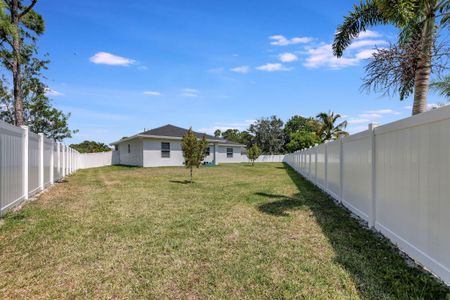 New construction Single-Family house 6132 Ne Drophy Court, Port Saint Lucie, FL 34986 - photo 34 34