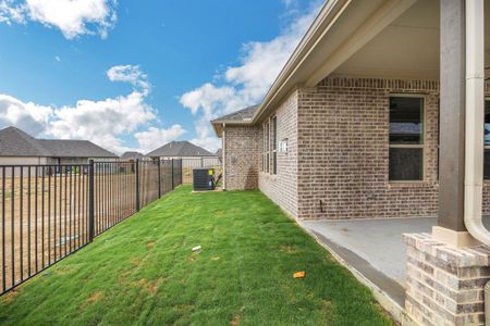 New construction Single-Family house 6125 Villaggio Way, Fort Worth, TX 76123 Verona- photo 38 38