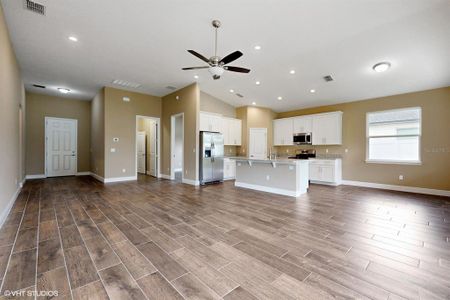 New construction Single-Family house 1285 Central Pkwy, Deland, FL 32724 - photo 4 4