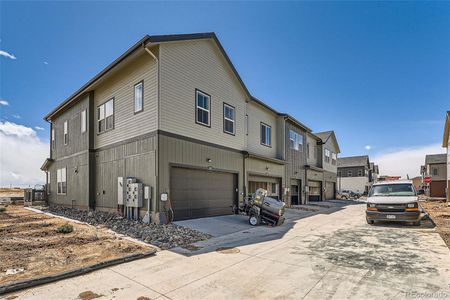 New construction Townhouse house 2014 S Gold Bug Way, Aurora, CO 80018 302- photo 12 12