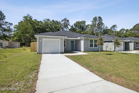 New construction Single-Family house 8326 Maple Street, Jacksonville, FL 32244 - photo 1 1