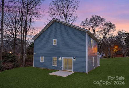 New construction Single-Family house 9635 Forest Drive, Charlotte, NC 28216 - photo