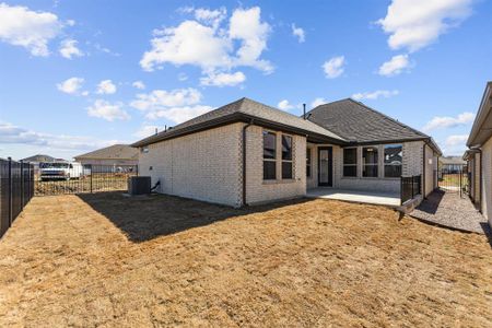 New construction Single-Family house 925 Capella Lane, Mansfield, TX 76063 - photo 30 30
