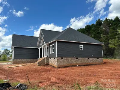 New construction Single-Family house 2972 Quail Drive, Newton, NC 28658 - photo 4 4