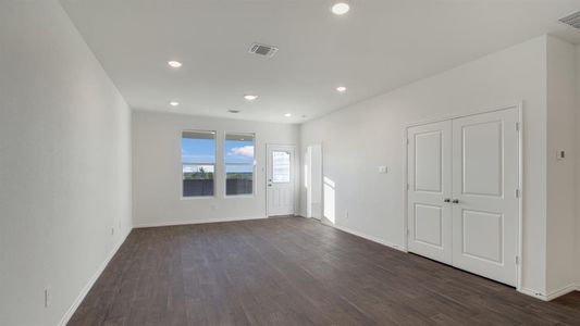 New construction Townhouse house 518 Arnold Loop, Unit A, Uhland, TX 78640 The Maddie- photo 4 4