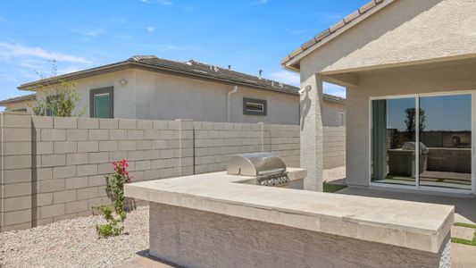 New construction Single-Family house 9416 North 178th Drive, Waddell, AZ 85355 - photo 38 38