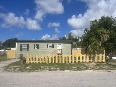 New construction Manufactured Home house 1901 Rally Lane, Holiday, FL 34690 - photo 0 0