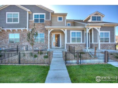 New construction Townhouse house 4120 Trapper Lake Dr, Loveland, CO 80538 - photo 0 0
