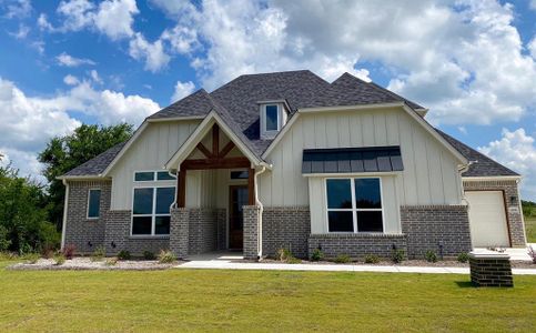 New construction Single-Family house 1109 Stagecoach Ranch, Weatherford, TX 76085 - photo 0 0