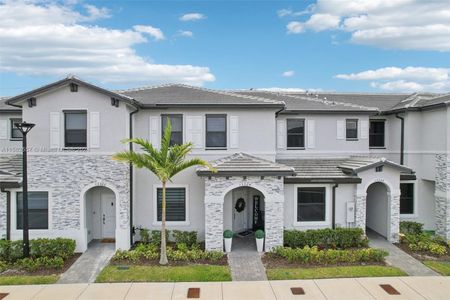 New construction Townhouse house 13324 Sw 287Th Ter, Homestead, FL 33033 - photo 1 1