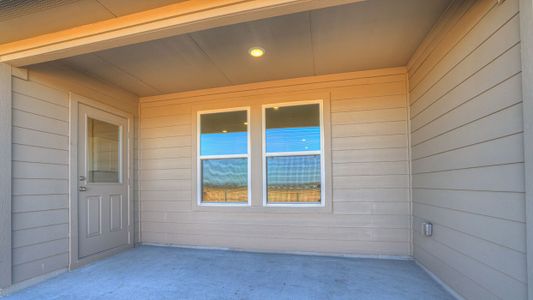 New construction Single-Family house 1105 Indian Canyon, Seguin, TX 78155 - photo 24 24