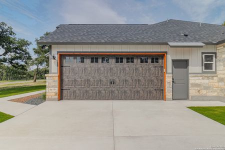 New construction Single-Family house 141 Hondo Ridge, La Vernia, TX 78121 - photo 37 37