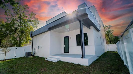 New construction Single-Family house 404 E Seward St, Tampa, FL 33604 - photo 19 19