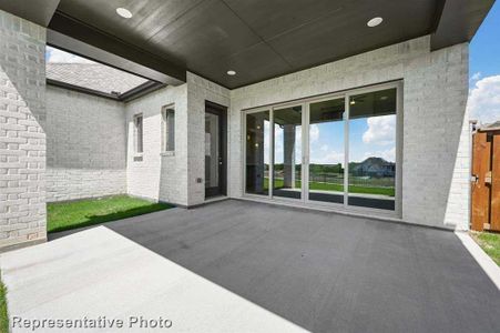 New construction Single-Family house 15000 Berry Brook Drive, Conroe, TX 77302 Regis Plan- photo 30 30