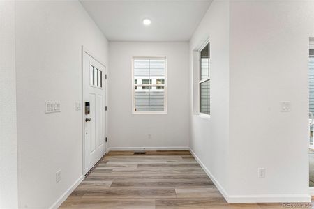 New construction Single-Family house 3469 N Duquesne Way, Aurora, CO 80019 Meridian- photo 2 2