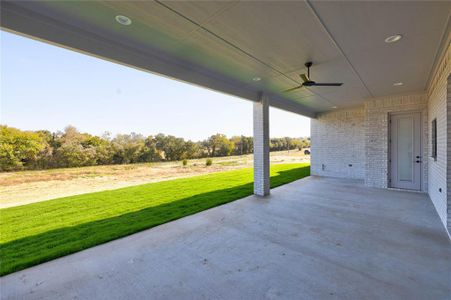 New construction Single-Family house 2004 Parker Meadows Court, Weatherford, TX 76087 - photo 36 36