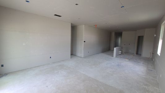 New construction Single-Family house 919 Palo Brea Loop, Hutto, TX 78634 Livingston Homeplan- photo 40 40