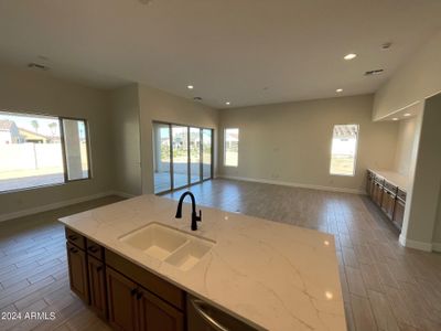 New construction Single-Family house 5640 W Bullhead Road, Eloy, AZ 85131 - photo 2 2