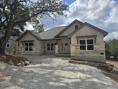 New construction Single-Family house 1094 Deer Run Pass, Canyon Lake, TX 78133 - photo 0