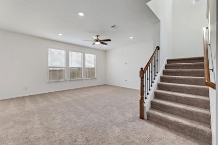 New construction Single-Family house 324 Josey Wales DR, Jarrell, TX 76537 Plan 2458 - photo 5 5