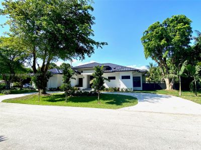 New construction Single-Family house 7655 Sw 134Th St, Pinecrest, FL 33156 - photo