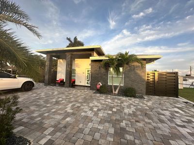 New construction Single-Family house 580 Kansas Avenue, West Palm Beach, FL 33406 - photo 1 1